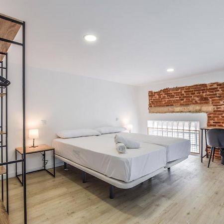 Apartamentos Reformados Bernabeu Madrid Luaran gambar